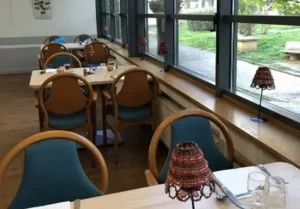 Salle à manger anexe